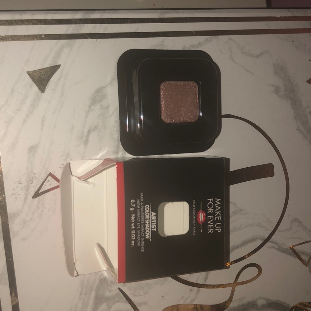 Eyeshadow